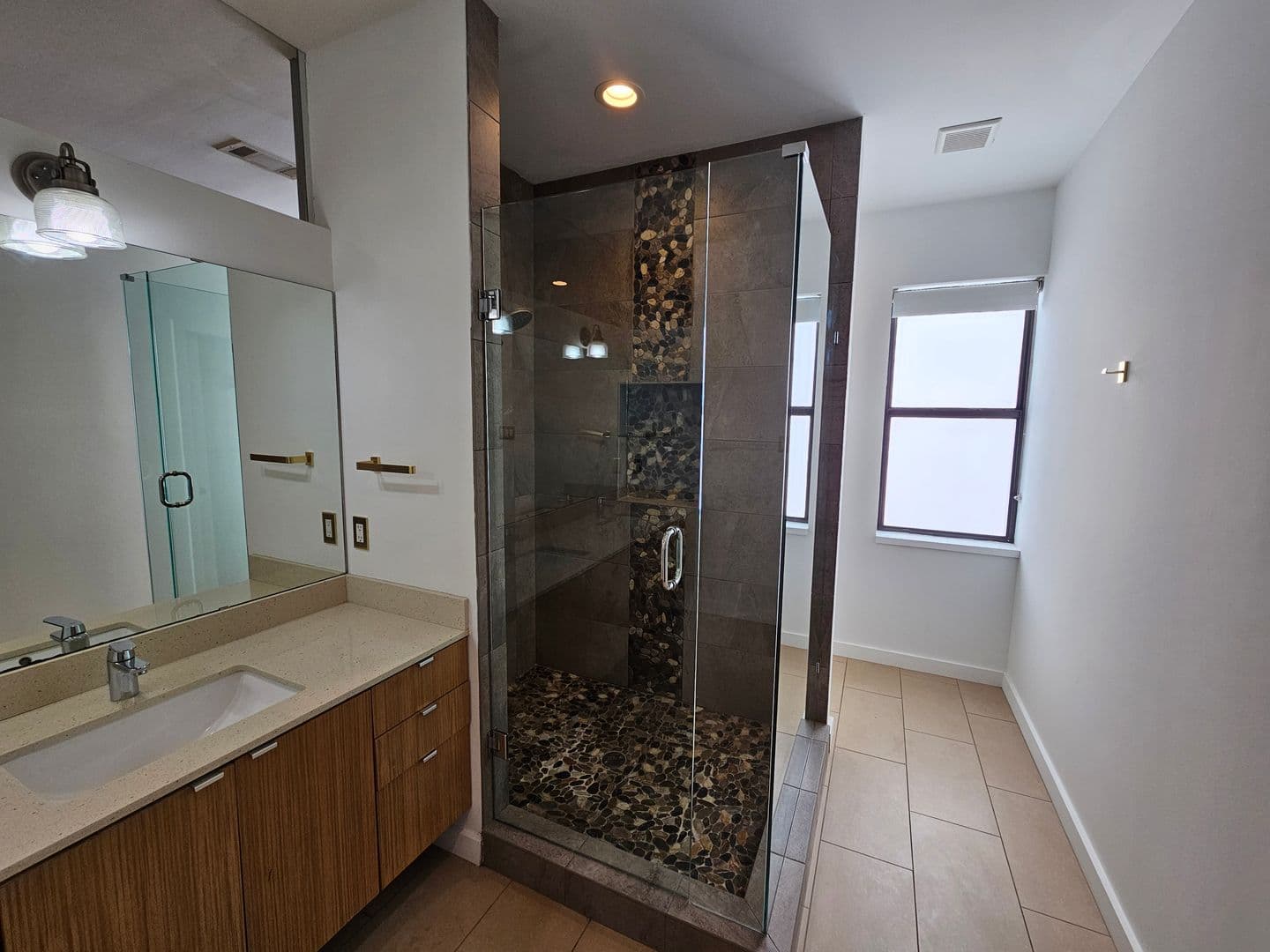 Dallas House: 4215 Roseland Ave.