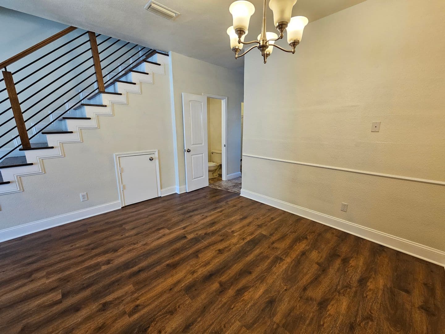 Coppell Condo: 216 Samuel Blvd #J-3