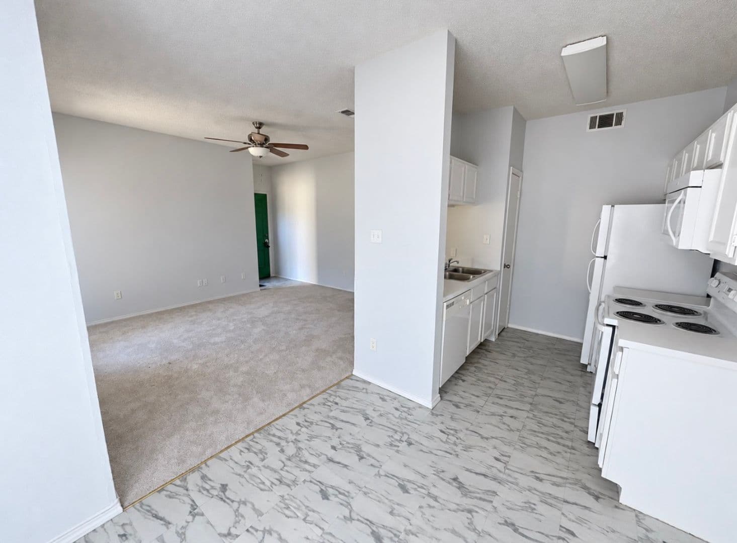 Dallas Condo: 7126 Holly Hill Dr. Apt. 108