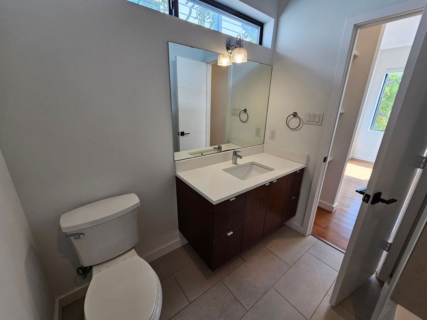 Dallas House: 4215 Roseland Ave.