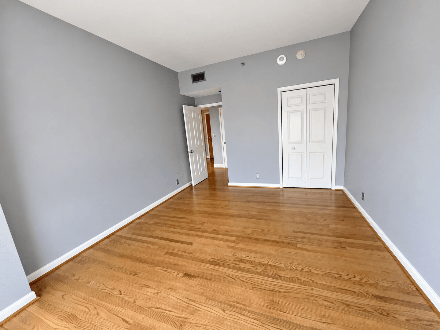 Dallas House: 3030 McKinney Ave #1703
