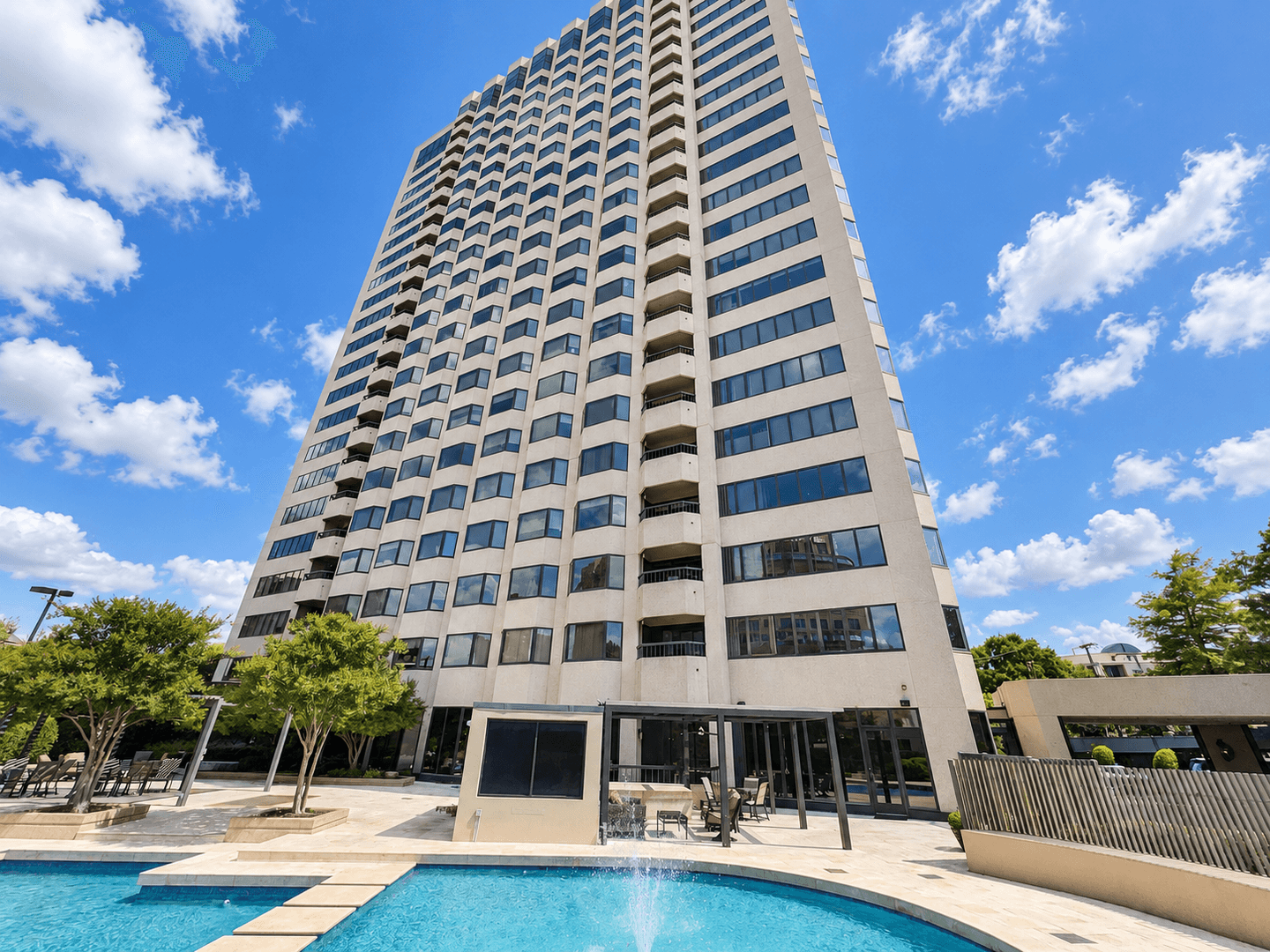 Dallas House: 3030 McKinney Ave #1703