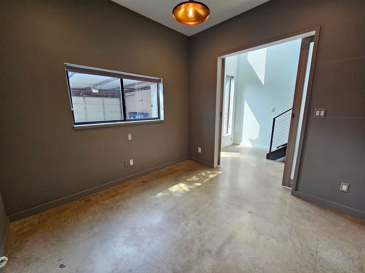 Dallas House: 4215 Roseland Ave.