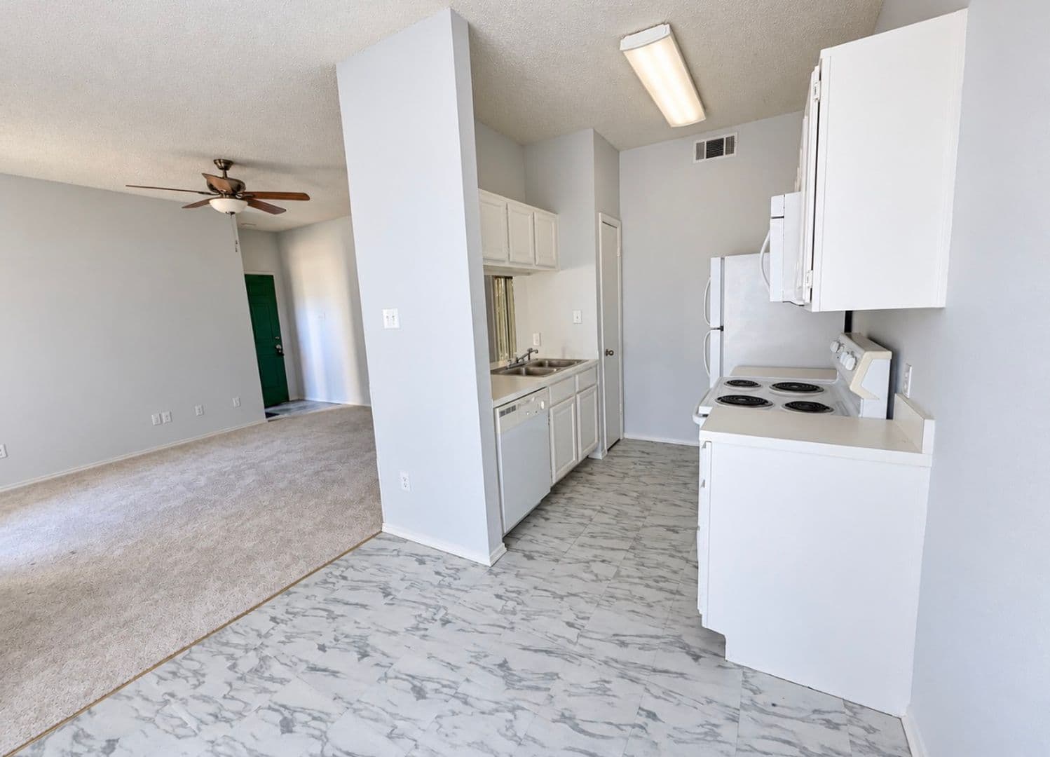 Dallas Condo: 7126 Holly Hill Dr. Apt. 108