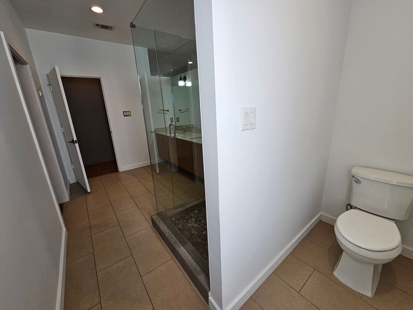 Dallas House: 4215 Roseland Ave.