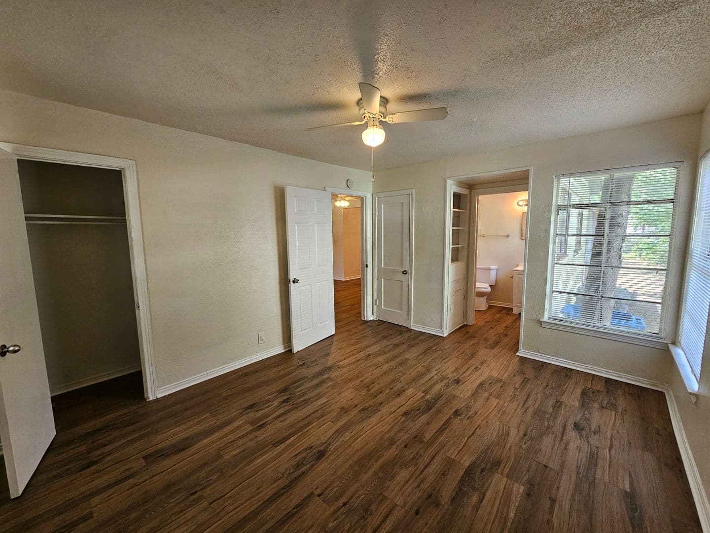 Dallas Townhome: 6540 Hollis Ave