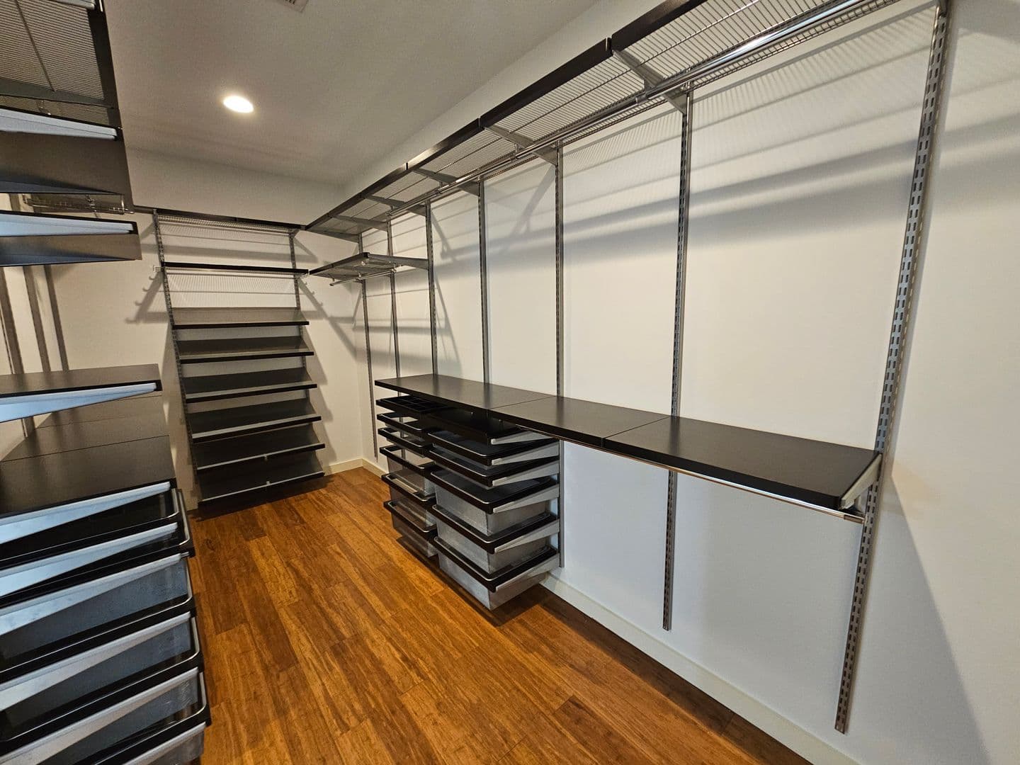 Dallas House: 4215 Roseland Ave.