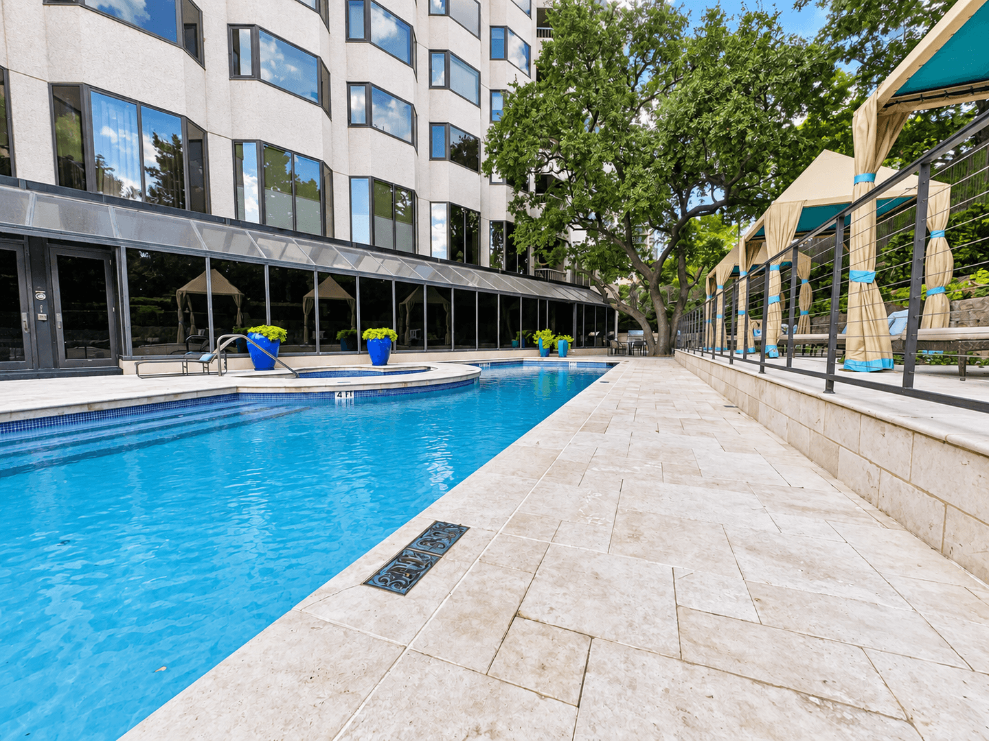 Dallas House: 3030 McKinney Ave #1703