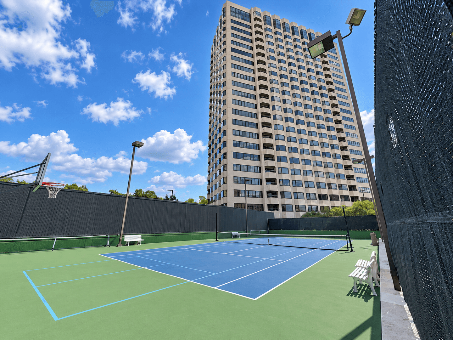 Dallas House: 3030 McKinney Ave #1703