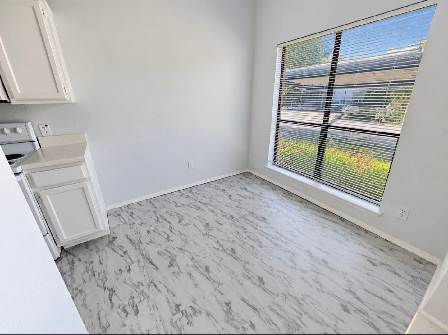 Dallas Condo: 7126 Holly Hill Dr. Apt. 108