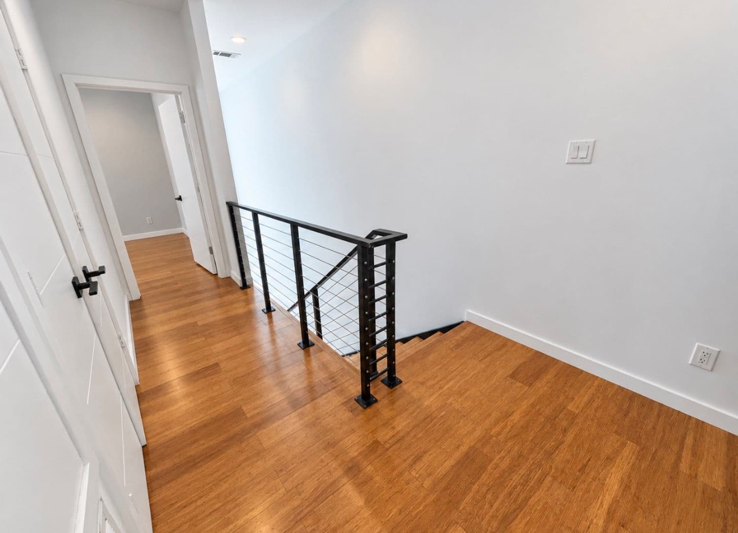 Dallas House: 4215 Roseland Ave.