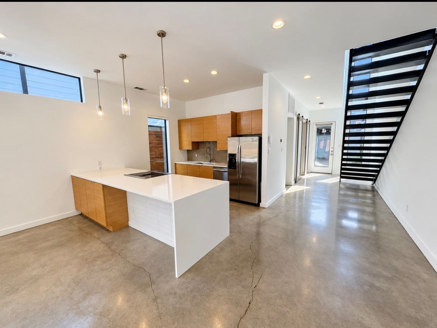 Dallas House: 4215 Roseland Ave.