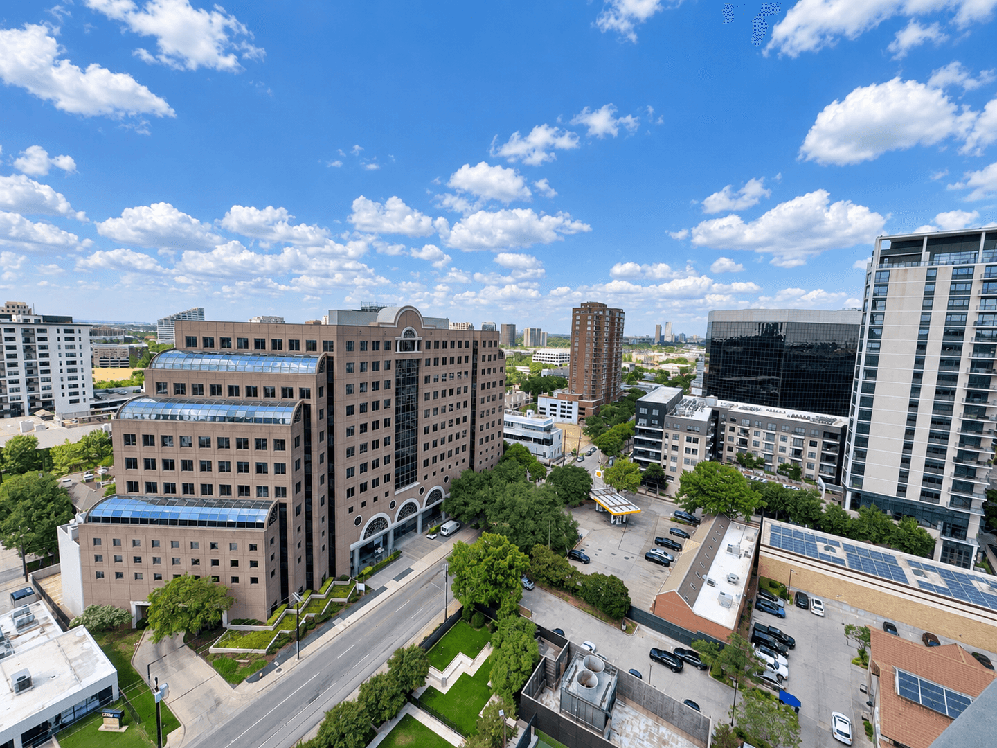 Dallas House: 3030 McKinney Ave #1703