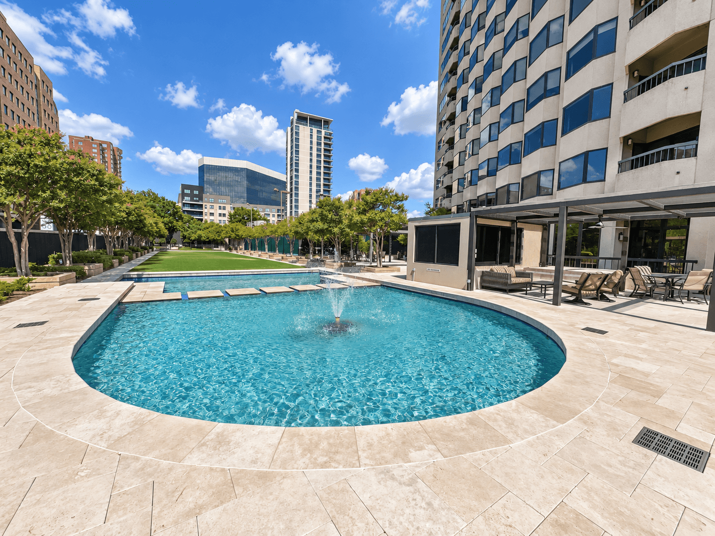 Dallas House: 3030 McKinney Ave #1703
