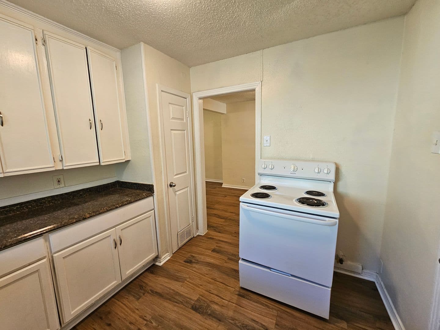 Dallas Townhome: 6540 Hollis Ave