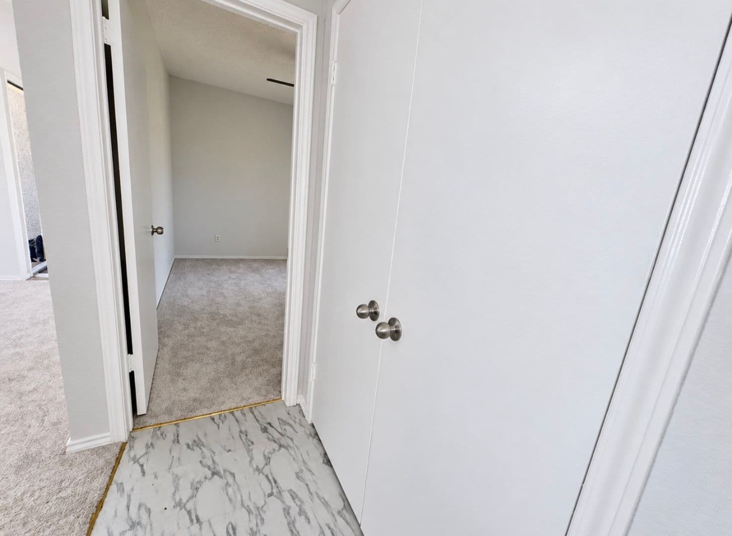 Dallas Condo: 7126 Holly Hill Dr. Apt. 108