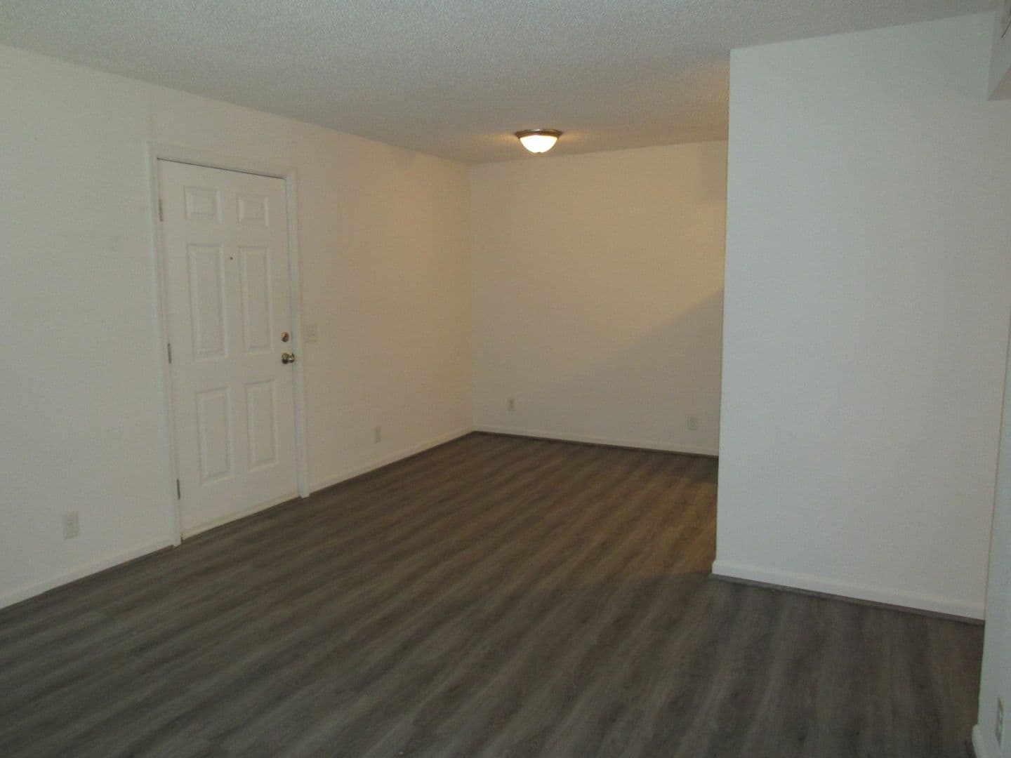 Lake Ozark Apartment: Ridgecrest Circle