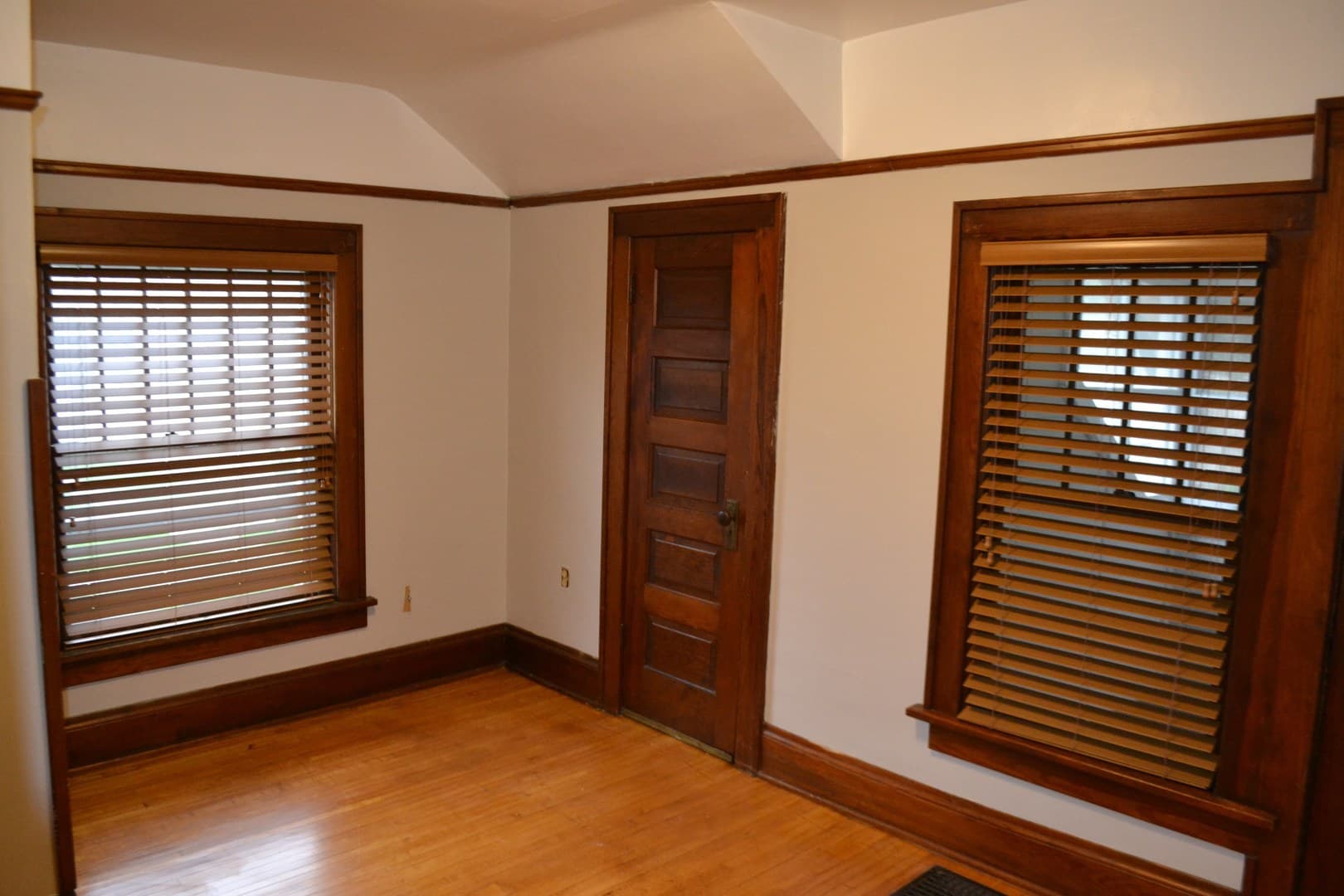 Sioux Falls House: 202 E. 18th St.