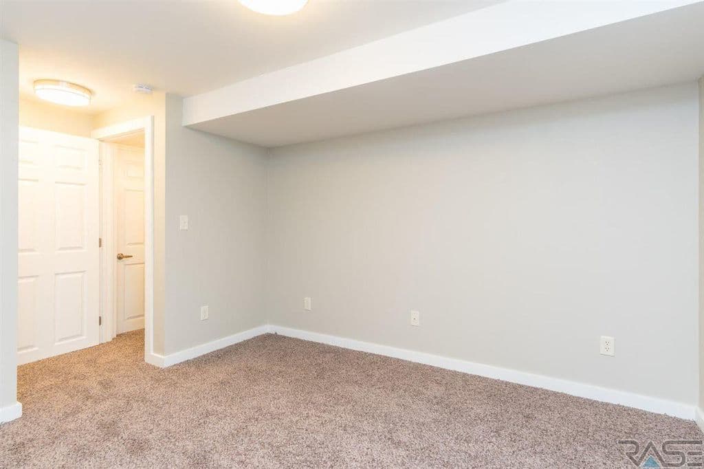 Sioux Falls House: 3013 S. 5th Ave.