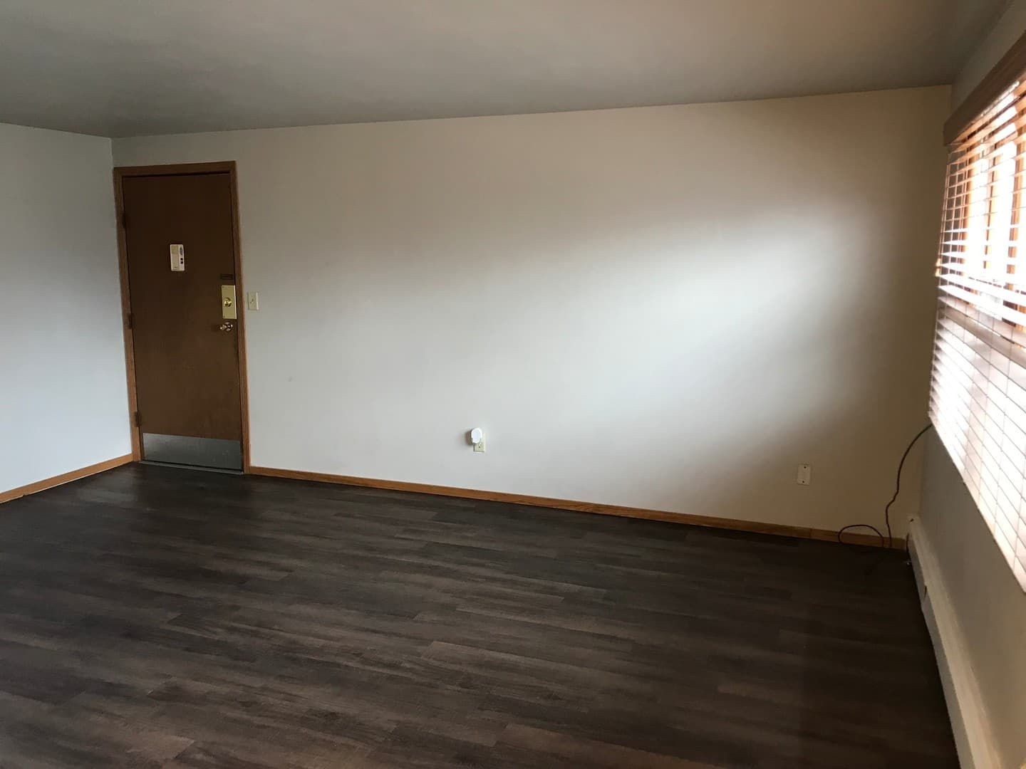 Sioux Falls Apartment: 301 W. 21st st.