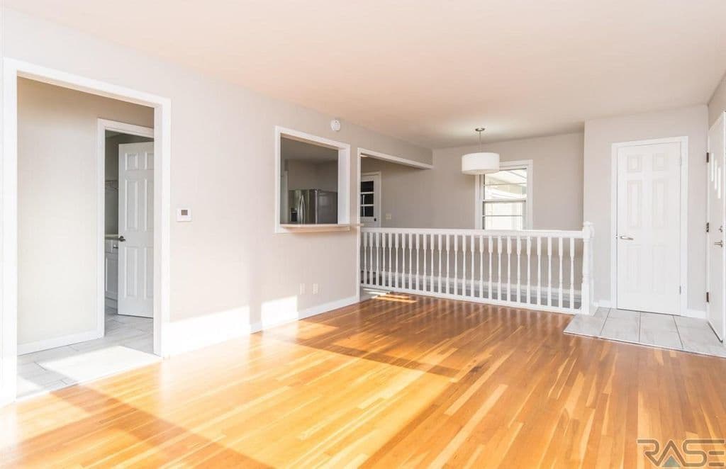 Sioux Falls House: 3013 S. 5th Ave.