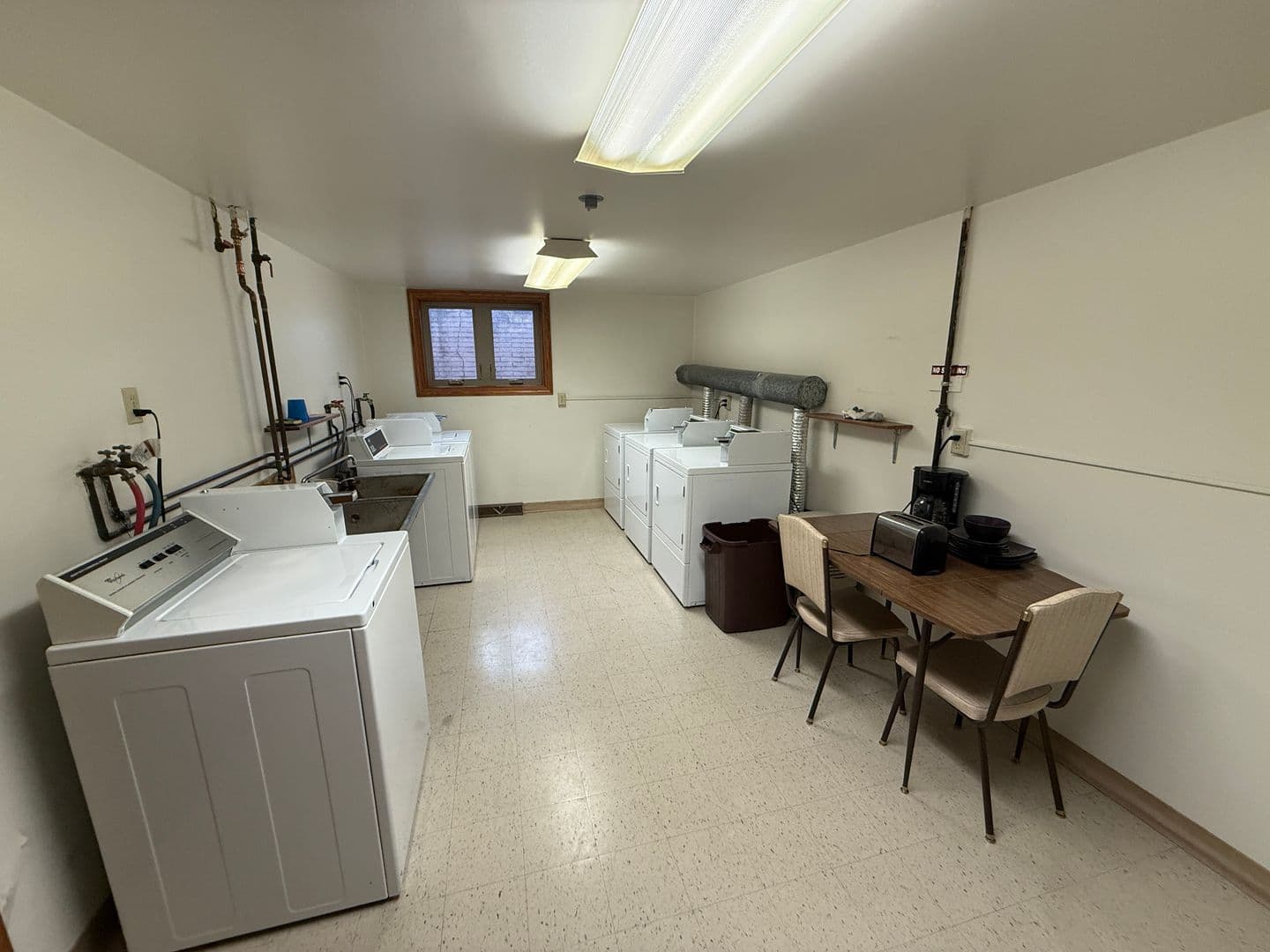 Sioux Falls Apartment: 112 W 17th Street