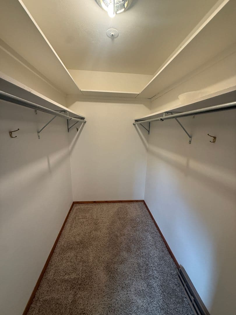 Sioux Falls Apartment: 112 W 17th Street