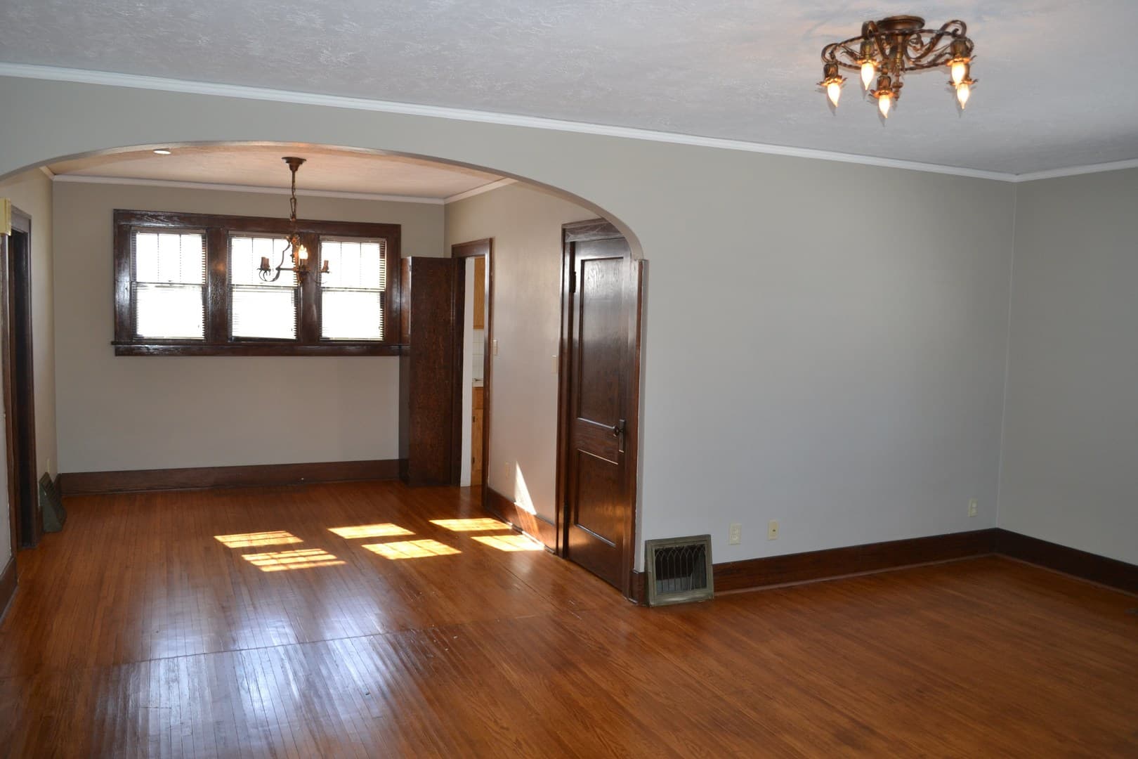 Sioux Falls House: 821 W. 22nd St