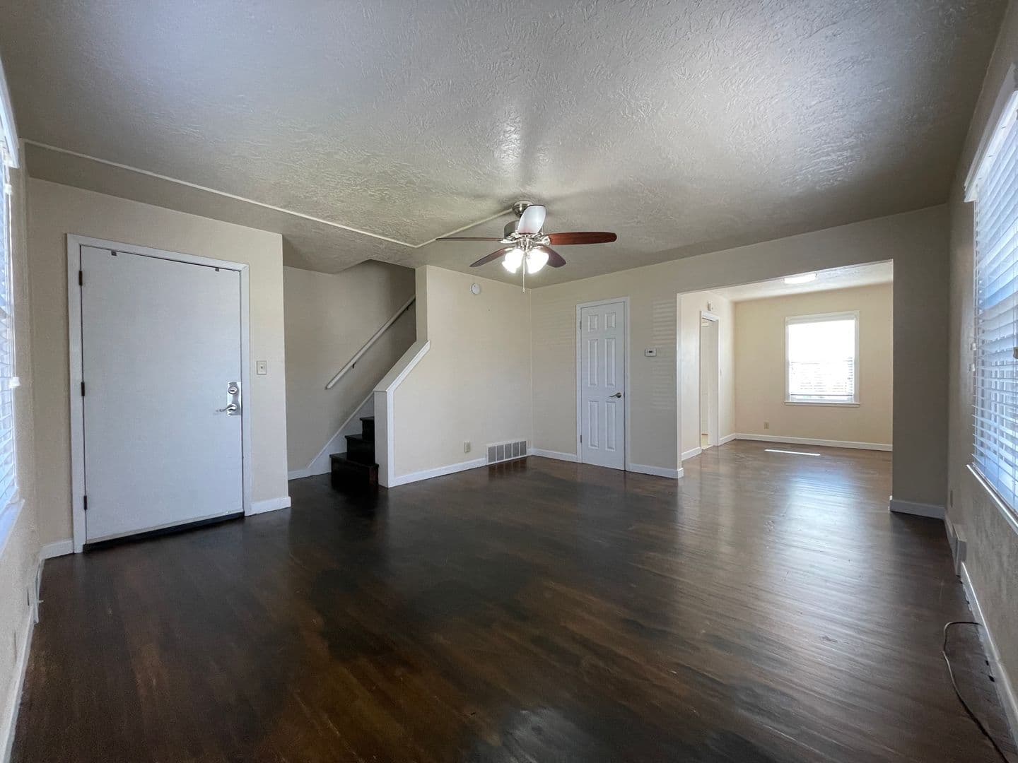 Sioux Falls Apartment: 2003 W. 33rd st.