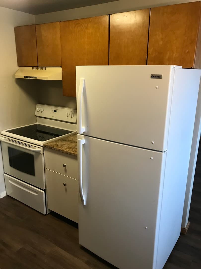 Sioux Falls Apartment: 301 W. 21st st.