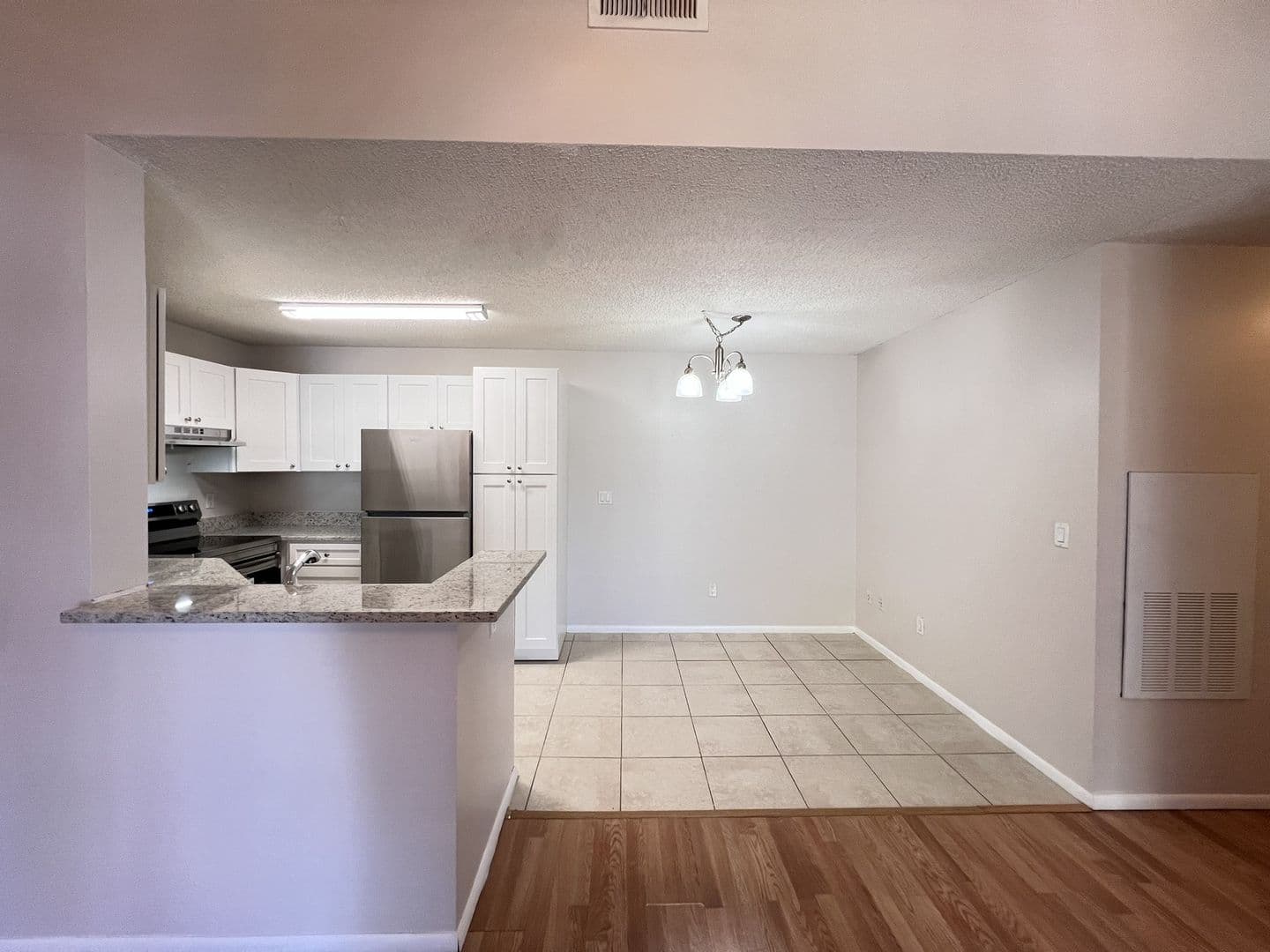 Lake Mary House: 2548 Grassy Point Dr. #202