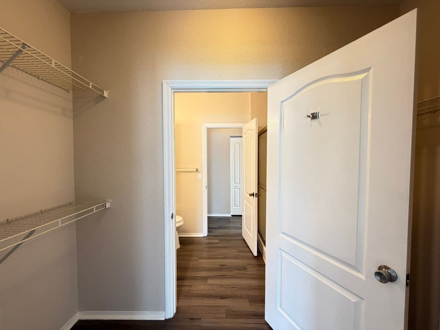 Orlando House: 3319 S Kirkman Rd. #311