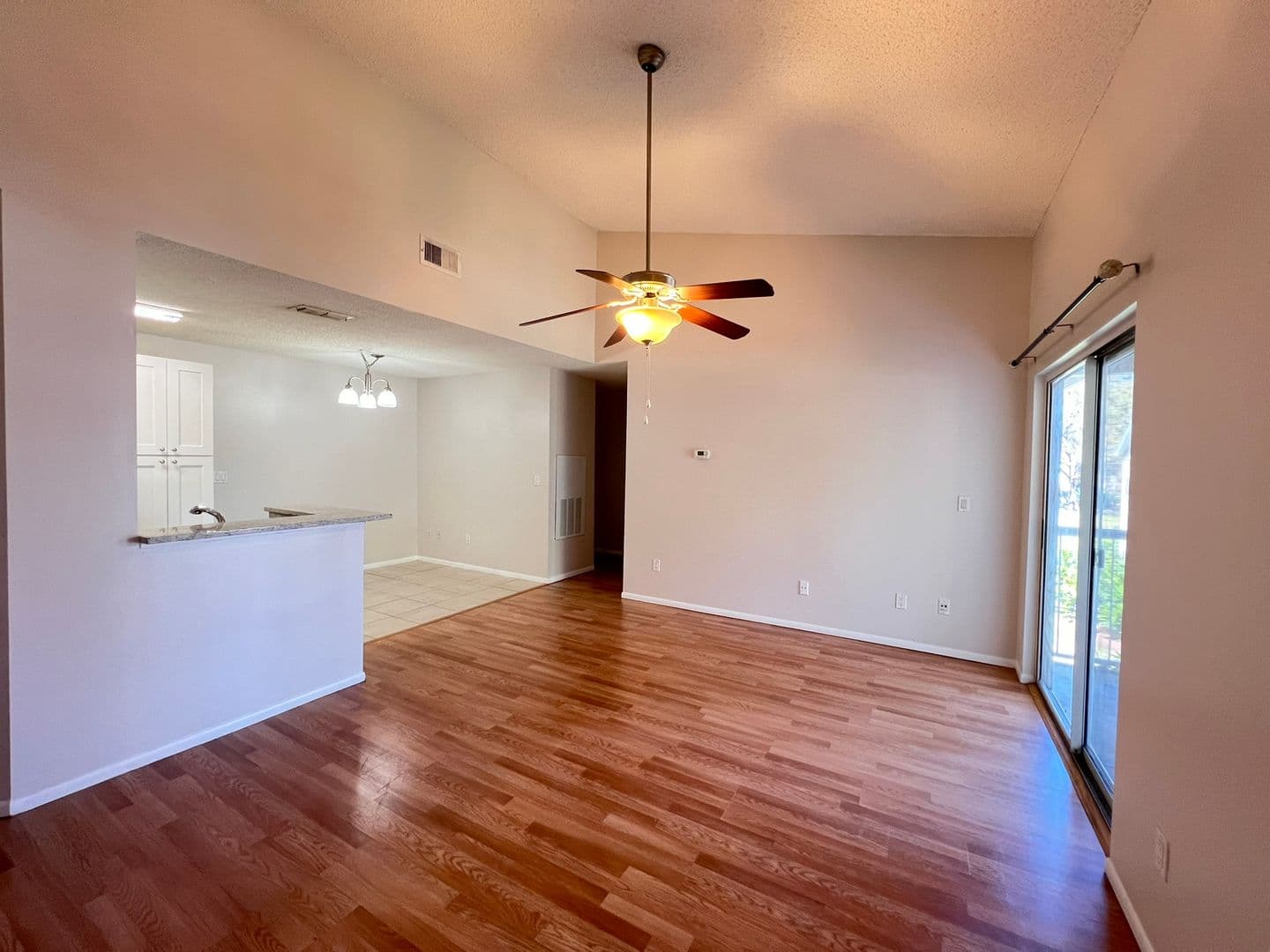Lake Mary House: 2548 Grassy Point Dr. #202