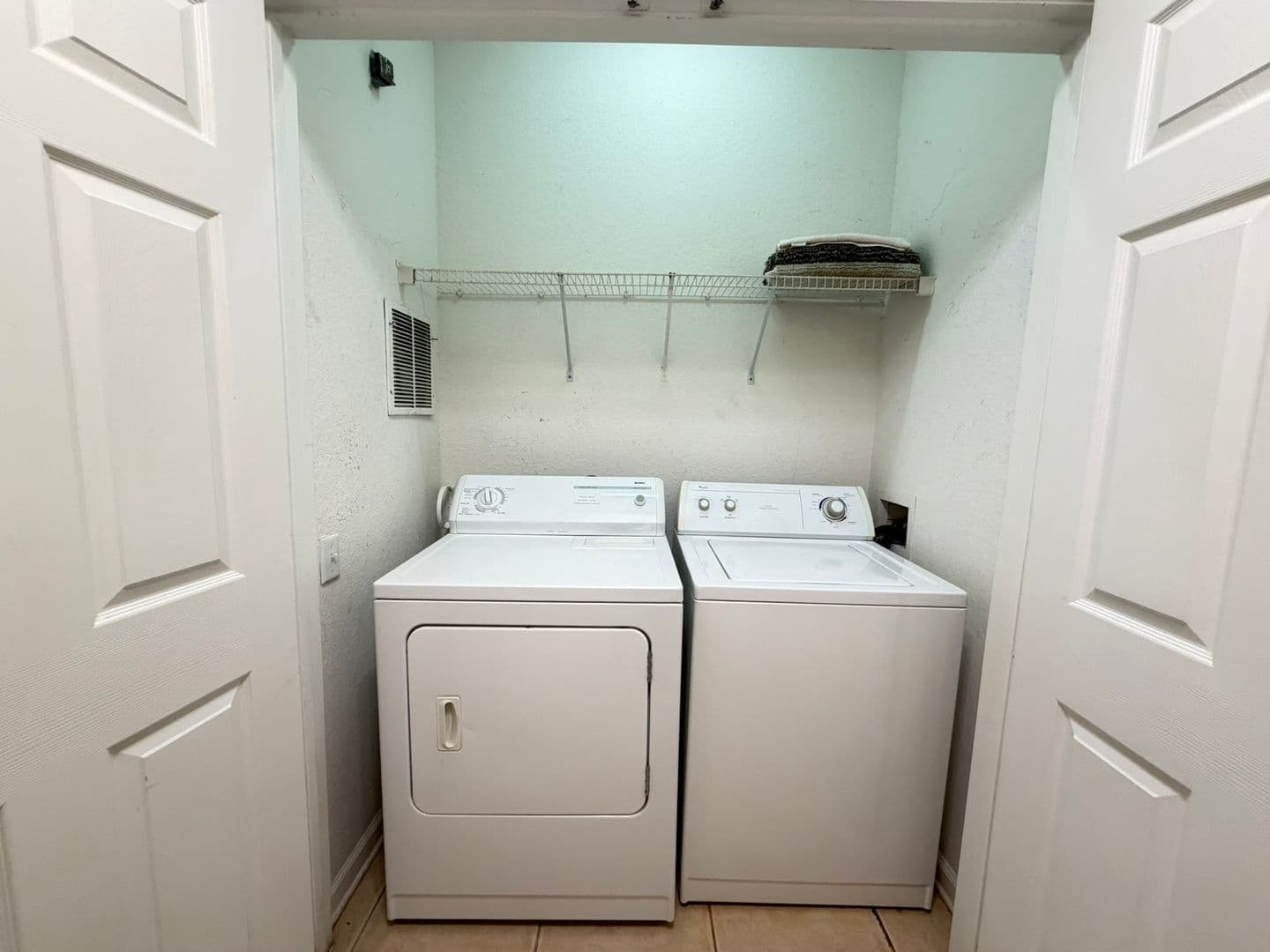 Orlando House: 6466 Cava Alta Dr. unit 108