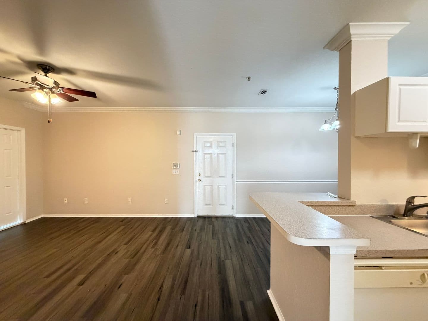 Orlando House: 3319 S Kirkman Rd. #311