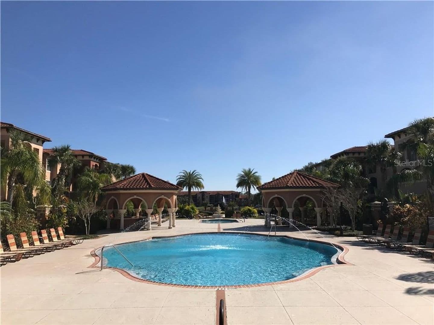 Orlando House: 5578 Metrowest Blvd.