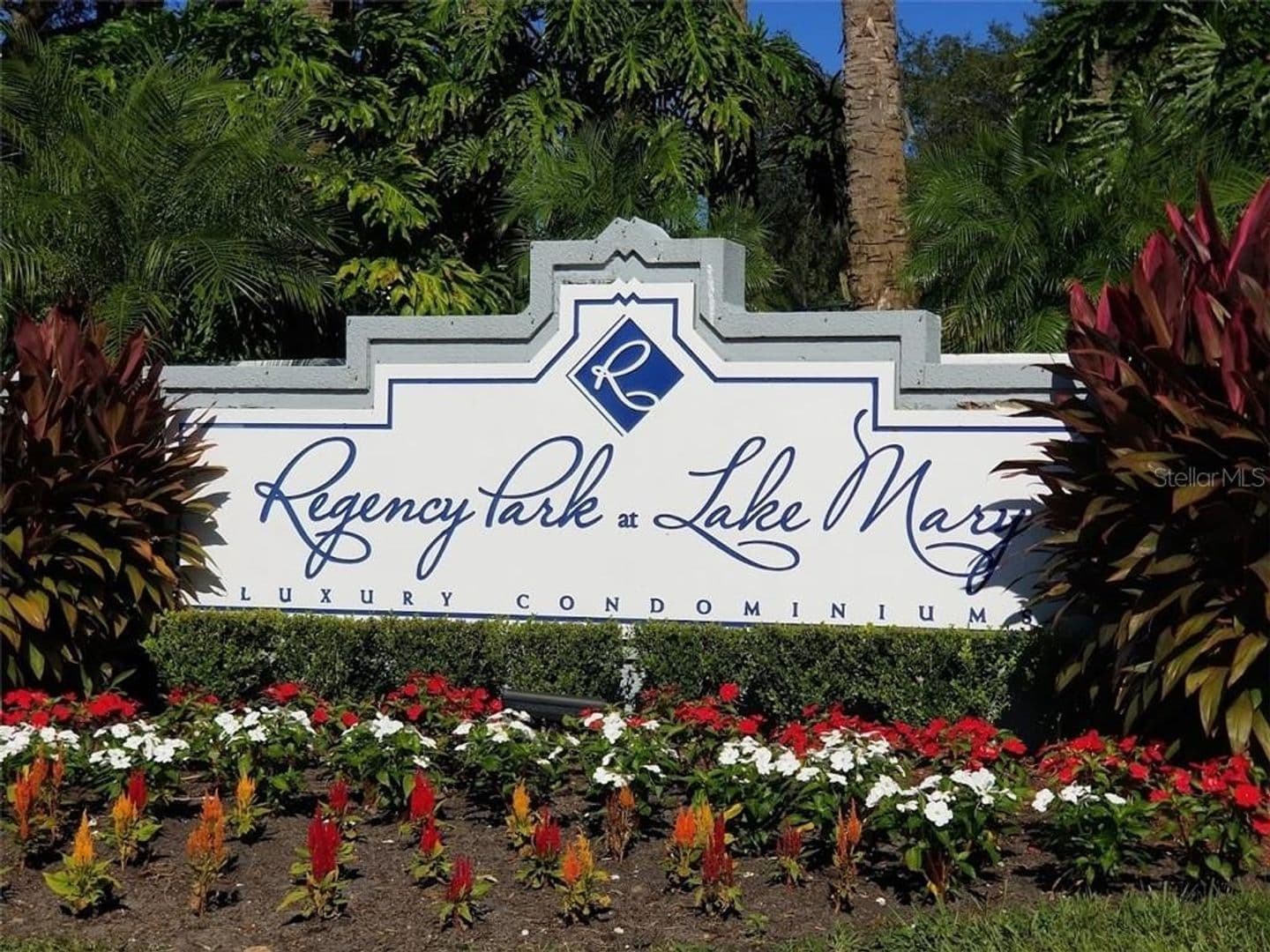 Lake Mary House: 2548 Grassy Point Dr. #202