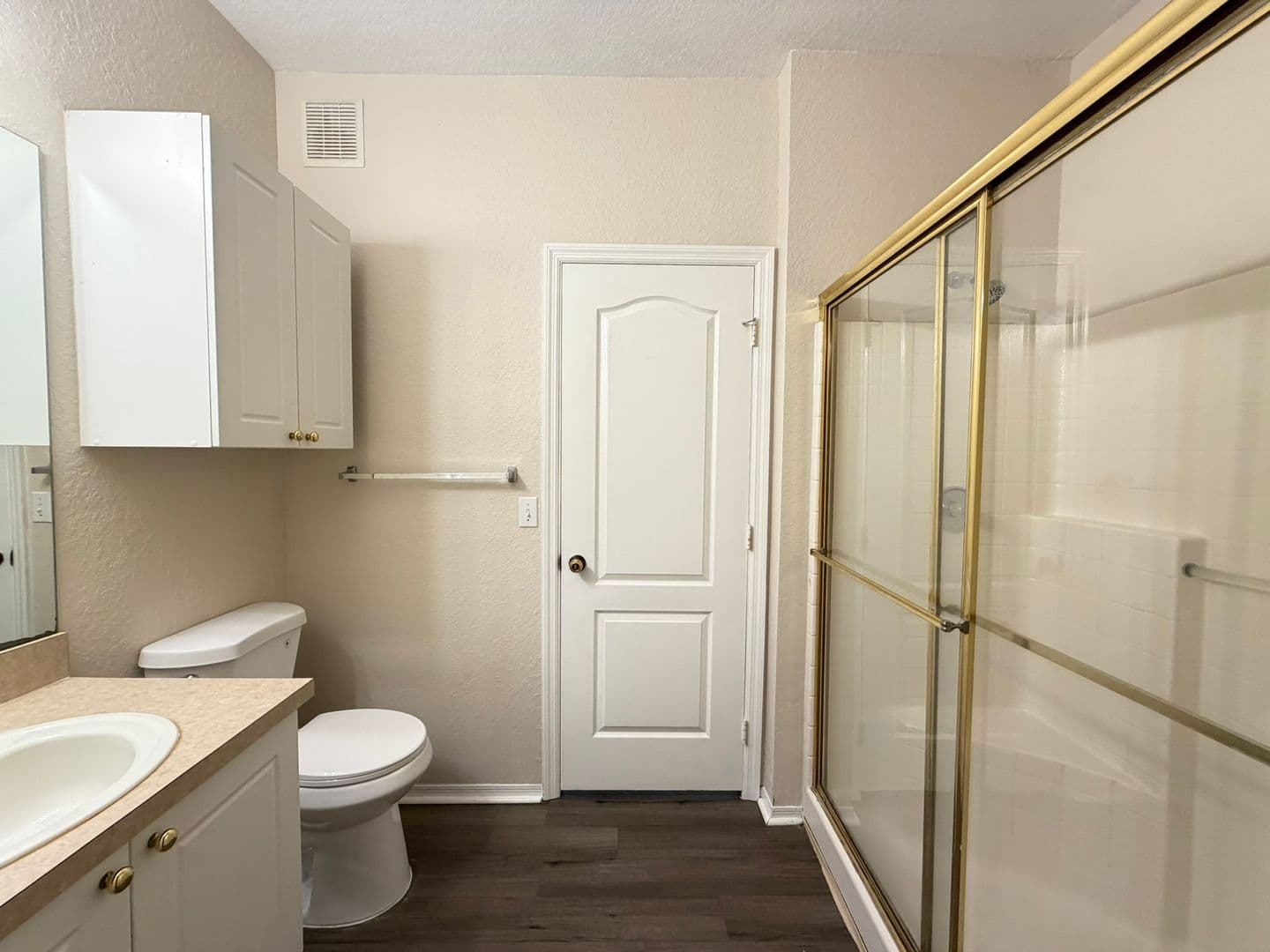 Orlando House: 3319 S Kirkman Rd. #311