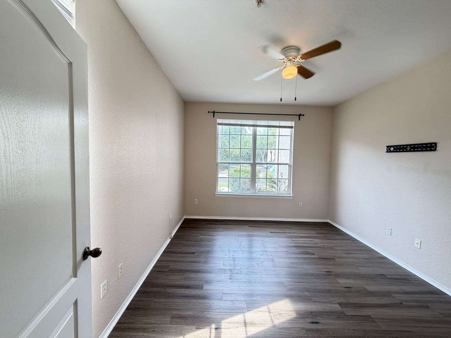 Orlando House: 3319 S Kirkman Rd. #311
