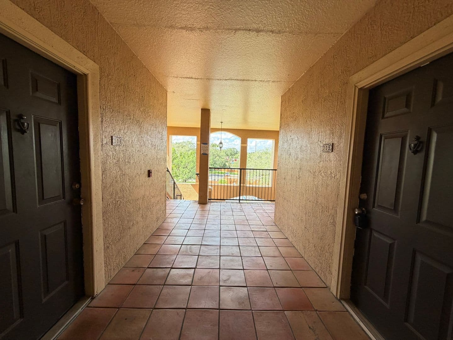 Orlando House: 5578 Metrowest Blvd.