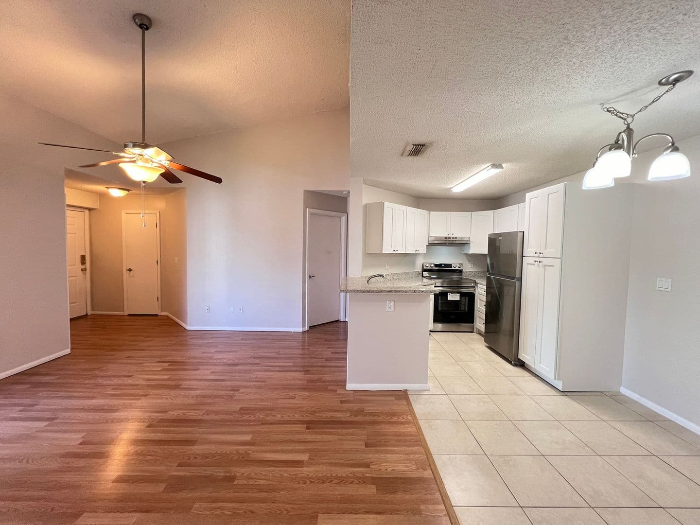 Lake Mary House: 2548 Grassy Point Dr. #202