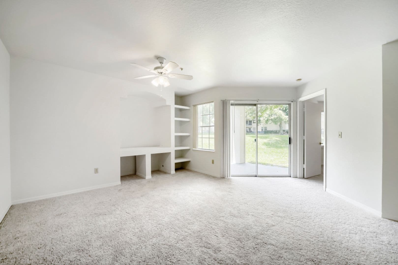 Orlando House: 7270 Westpointe Blvd