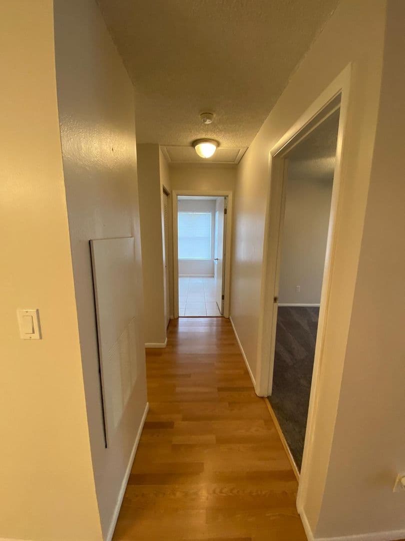 Lake Mary House: 2548 Grassy Point Dr. #202