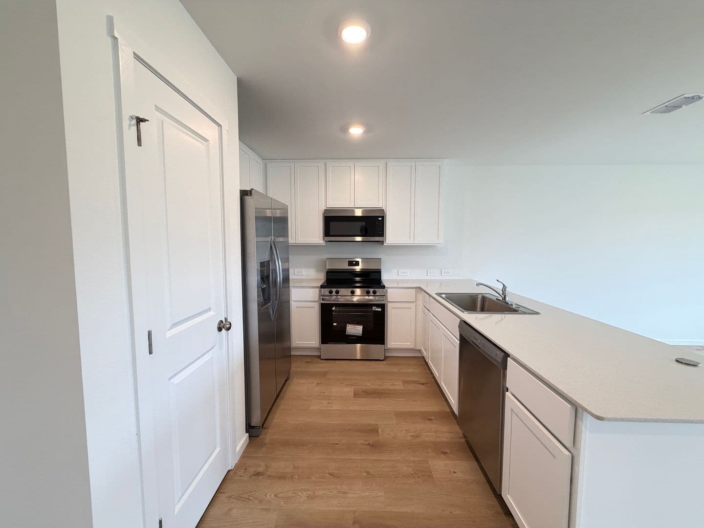 Lake Wales House: 563 Artemis Street