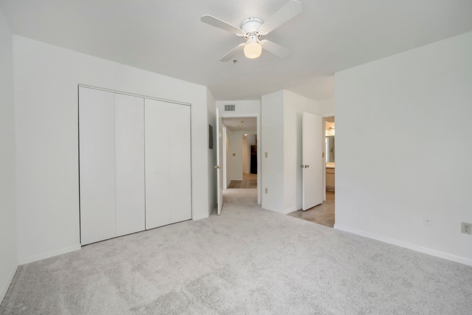 Orlando House: 7270 Westpointe Blvd