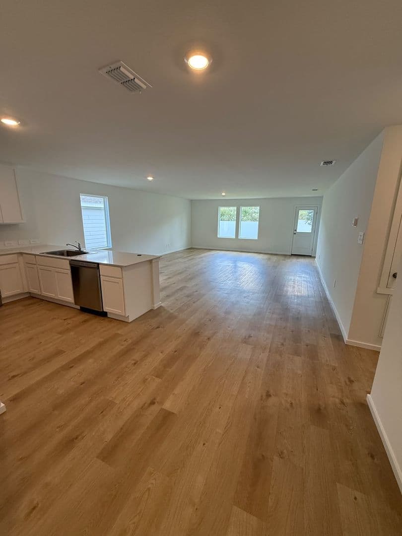 Lake Wales House: 515 Artemis Street