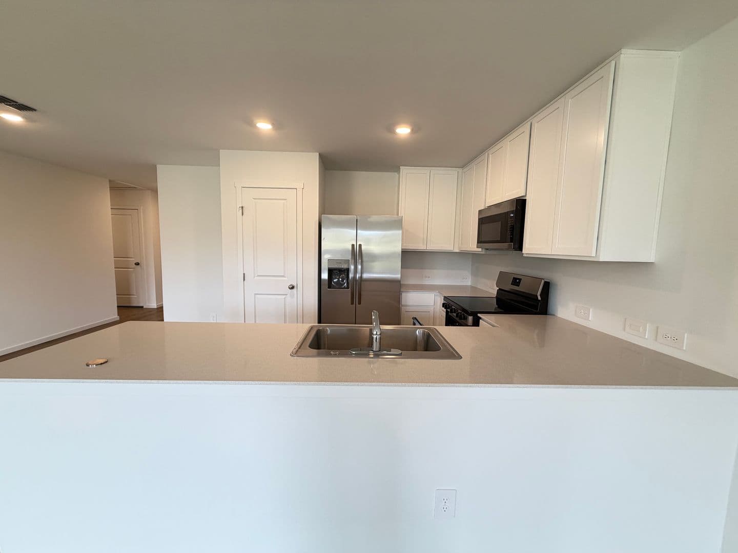 Lake Wales House: 563 Artemis Street