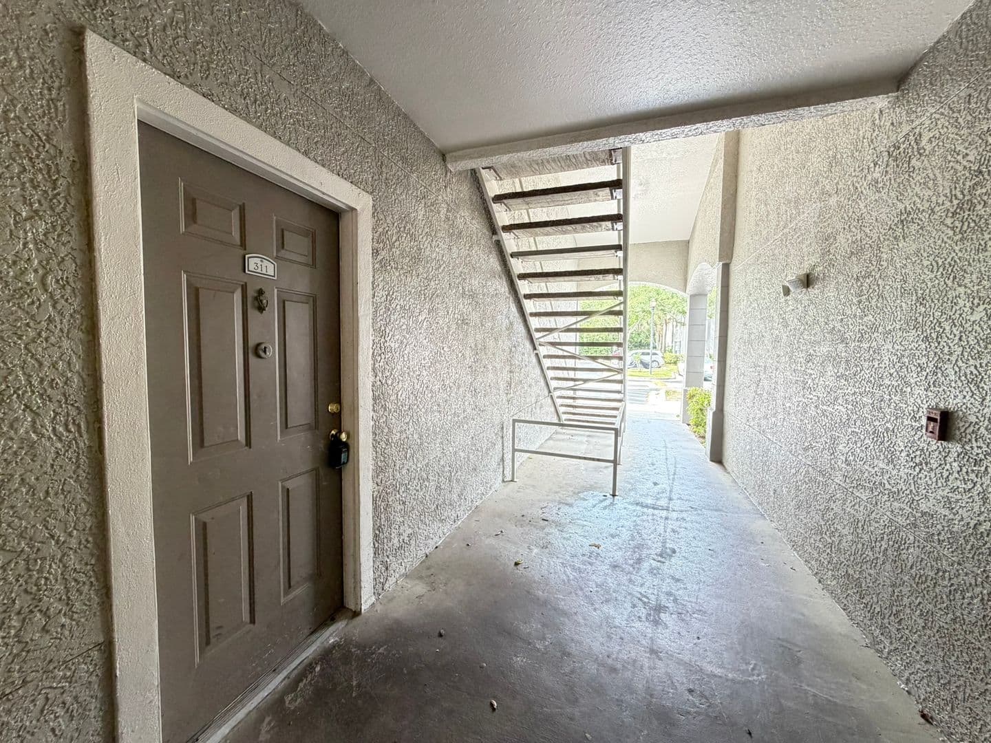 Orlando House: 3319 S Kirkman Rd. #311