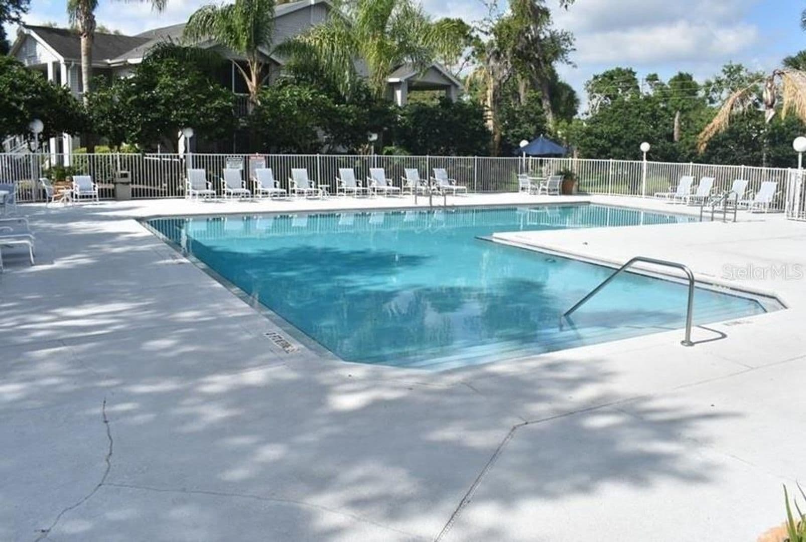 Lake Mary House: 2548 Grassy Point Dr. #202