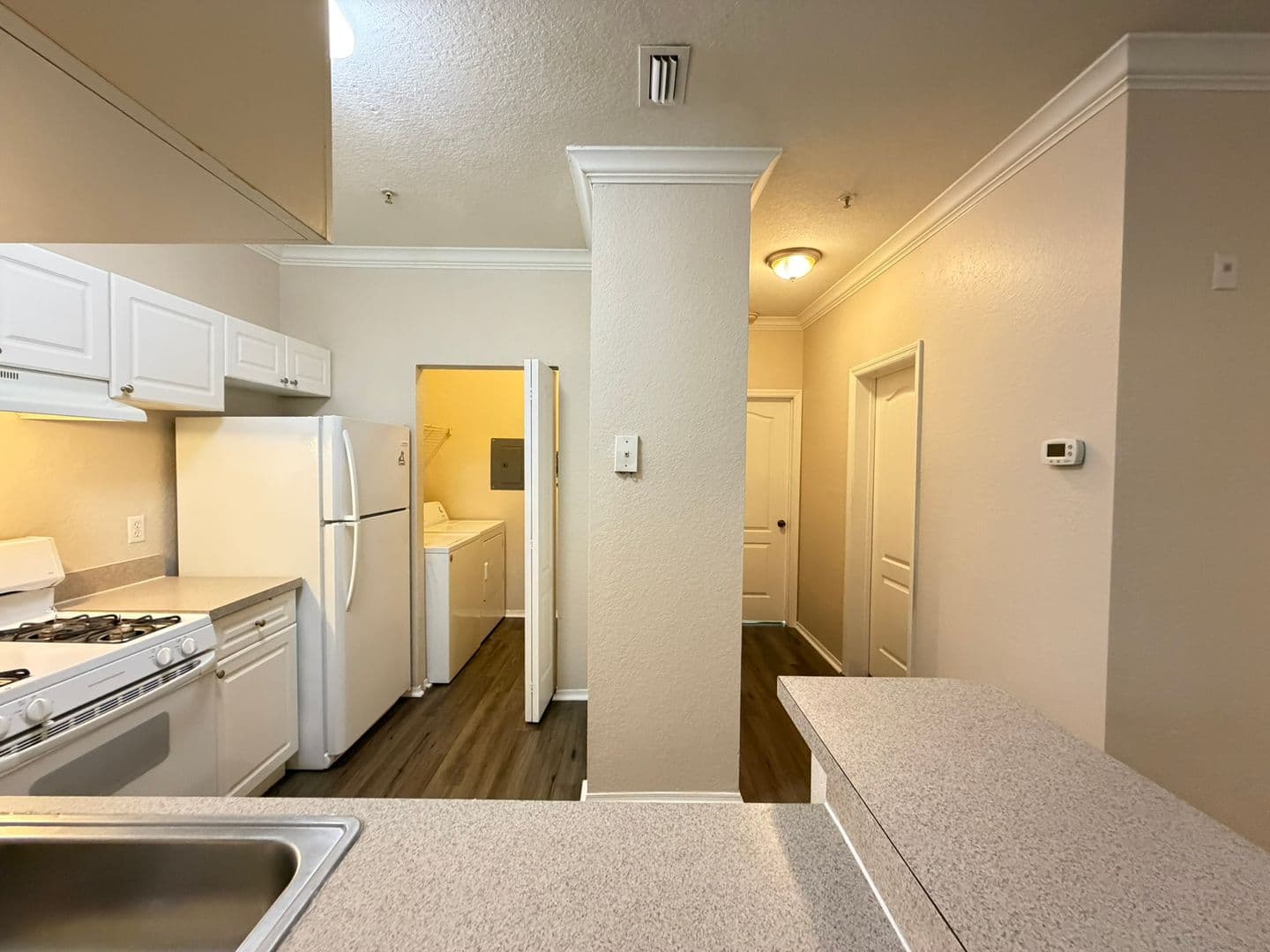 Orlando House: 3319 S Kirkman Rd. #311